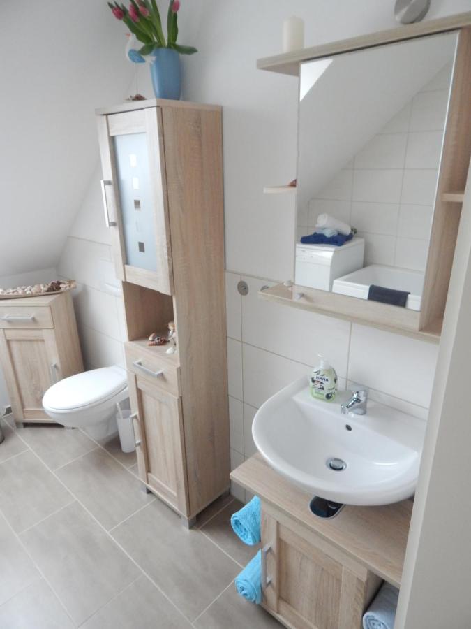 Ferienwohnung Insel Ruegen - Haus Albatros Altenkirchen  Bagian luar foto