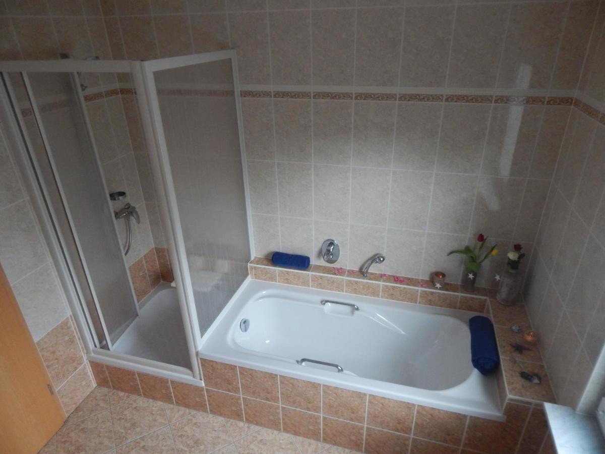 Ferienwohnung Insel Ruegen - Haus Albatros Altenkirchen  Bagian luar foto